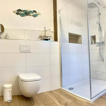 Byntze In Der Granitz Apartment